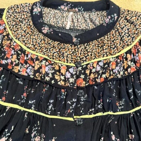 Free People Black Floral Blouse - Picture 7 of 7